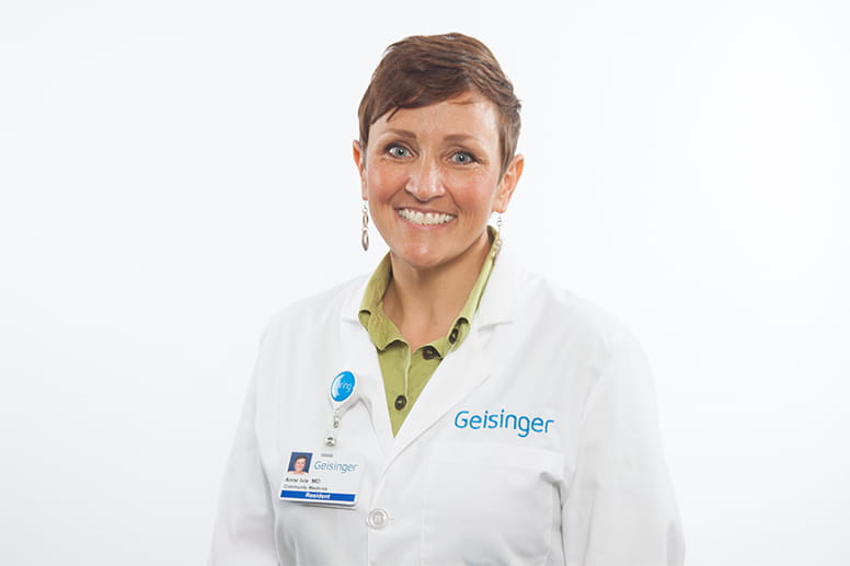 Anne Beeson Ivie, MD 